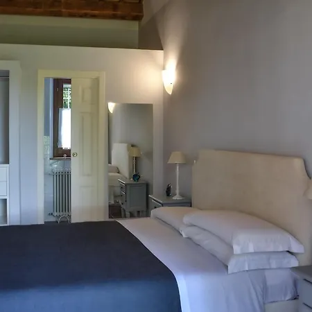 Borgo Rosso Country House B&B-2